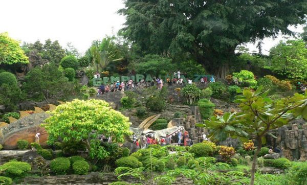 suasana-dalam-gembira-loka-zoo-600x362